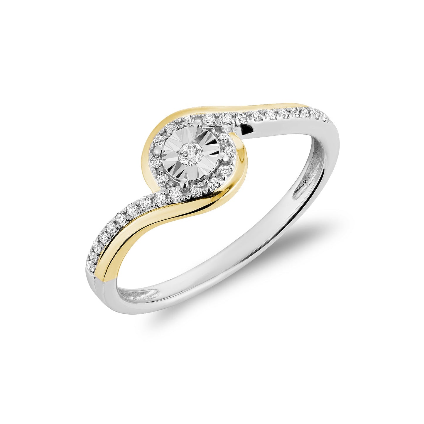 Illusion Setting Twist Diamond Ring