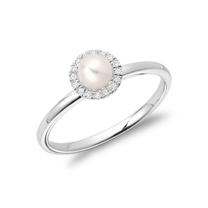 Freshwater Pearl & Diamond Ring