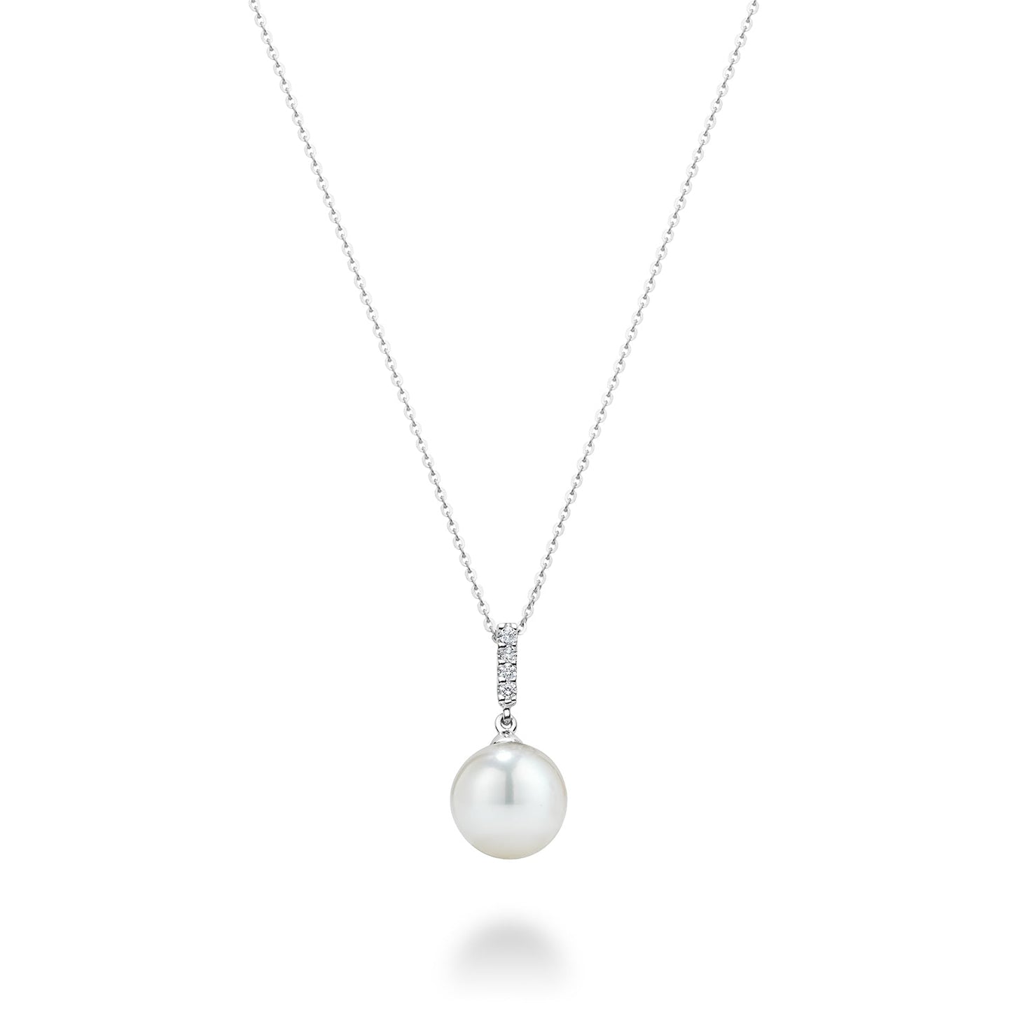 Cultured Freshwater Pearl & Diamond Pendant