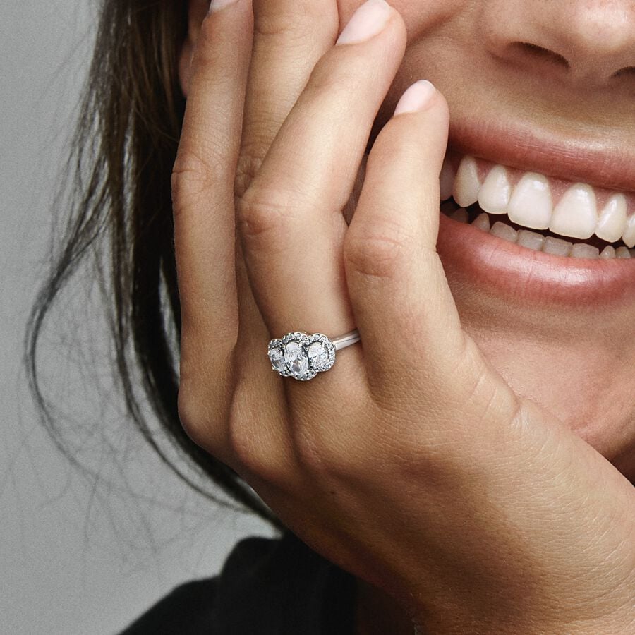 Three Stone Vintage Ring