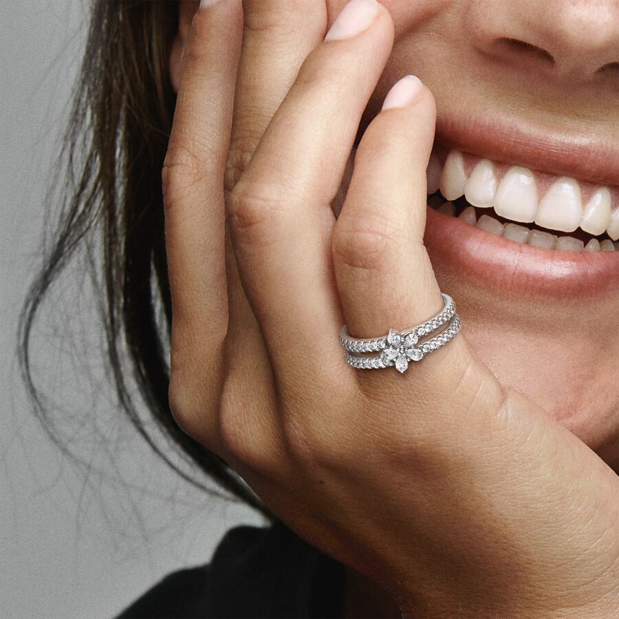 Sparkling Snowflake Double Ring - FINAL SALE