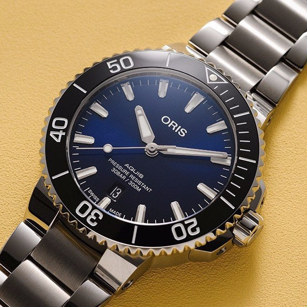 Oris Aquis Date 41.5MM 01 733 7766 4135-07 8 22 05PEB