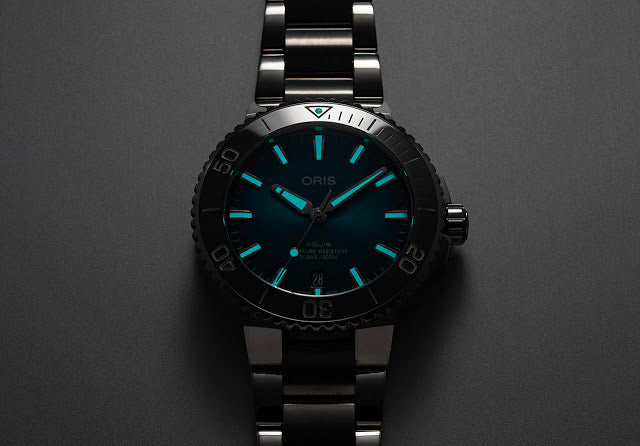 Oris Aquis Date 39.50 mm 01 733 7732 4155-07 8 21 05PEB