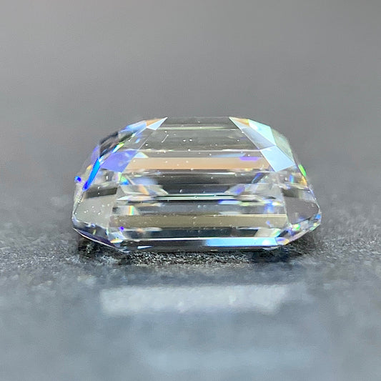 1.01ct VS1 E Emerald-Cut Lab Grown Diamond